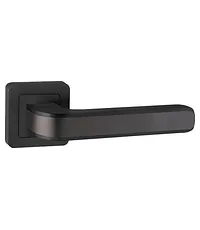 Дверная ручка Punto (Пунто) на квадратной розетке "NOVA" QR