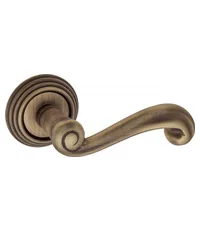 Дверная ручка на розетке Venezia "CARNEVALE" D8