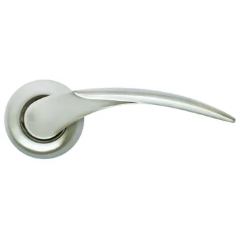 Дверная ручка на круглой розетке RUCETTI RAP 5