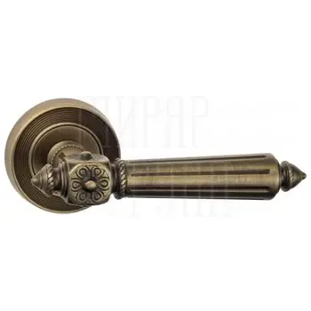 Дверная ручка на розетке Venezia "CASTELLO" D6