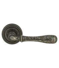 Дверная ручка Extreza "Carrera" (Каррера) 321 на круглой розетке R03