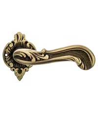 Дверная ручка на розетке Venezia "GIULIETTA" D7