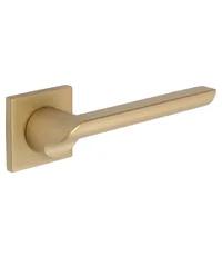 Дверная ручка Extreza Hi-tech "SANTA" (Санта) 128 на квадратной розетке R15