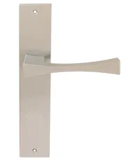 Дверная ручка на планке Forme 213/P06 "Artemida"