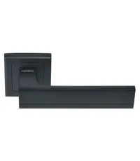 Дверная ручка на квадратной розетке RUCETTI RAP 22-S