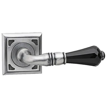 Дверная ручка на розетке Mestre OR 6669-N