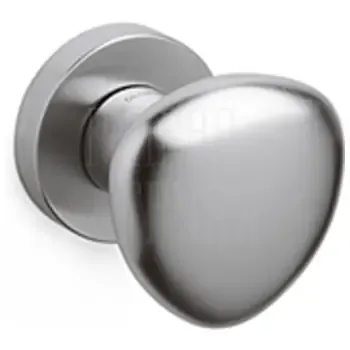 Дверная ручка-кноб Olivari Triangolare