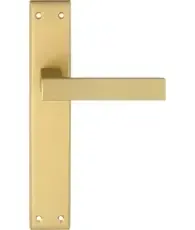 Дверная ручка Extreza Hi-Tech "ENZO" (Энзо) 117 на планке PL13