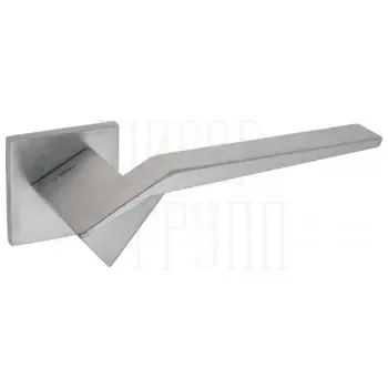 Дверная ручка на квадратном основании Fratelli Cattini "UGO" 8FS на квадратной розетке