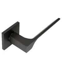 Дверная ручка на квадратной розетке ADDEN BAU "SHARP" S-558