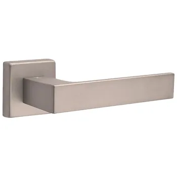 Дверная ручка на розетке Fimet "Kubo" 1317 (215)