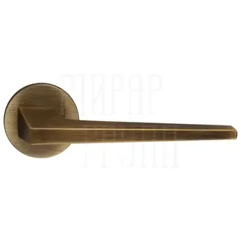 Дверная ручка Extreza Hi-Tech "ALIOT" (Алиот) 129 на круглой розетке R16