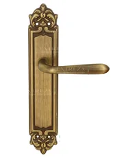 Дверная ручка Extreza "ALDO" (Альдо) 331 на планке PL02