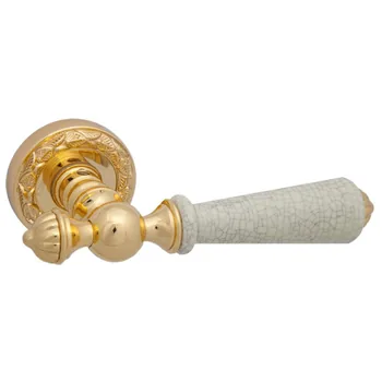 Дверная ручка на розетке Mestre OR 6577