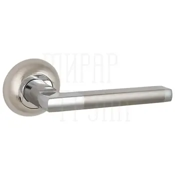 Дверная ручка Punto (Пунто) на круглой розетке "AXIS" ZR