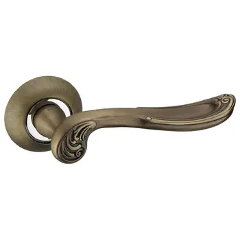 Дверная ручка на круглой розетке ADDEN BAU "Turn" A134