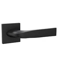 Дверная ручка Punto (Пунто) на квадратной розетке "SATURN"