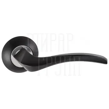 Дверные ручки Puerto (Пуэрто) INAL 518-08 на круглой розетке