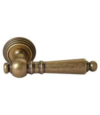 Дверная ручка на круглой розетке RUCETTI RAP-CLASSIC-L 8