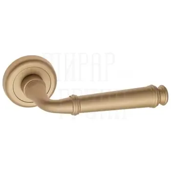 Дверная ручка на круглом основании Fratelli Cattini "FARFALLA" D1 на круглой розетке