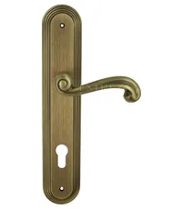 Дверная ручка Extreza "BERTA" (Берта) 312 на планке PL05