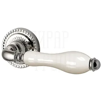 Дверная ручка Armadillo на круглой розетке "Silvia" CL1