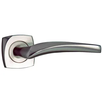 Дверная ручка на розетке Mestre OR 6853