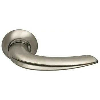 Дверные ручки на розетке Archie Sillur 120