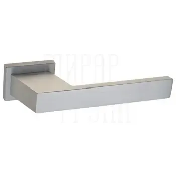 Дверная ручка Fratelli "VELO" 6 на прямоугольной розетке