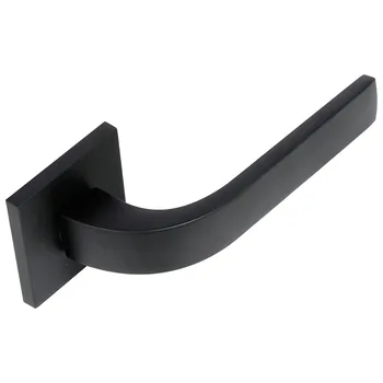 Дверная ручка на квадратной розетке ADDEN BAU "COMET" S-546