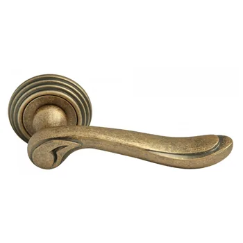 Дверная ручка на круглой розетке RUCETTI RAP-CLASSIC-L 6