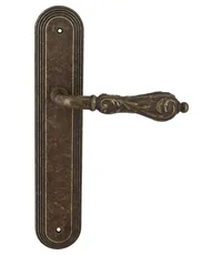 Дверная ручка Extreza "GRETA" (Грета) 302 на планке PL05