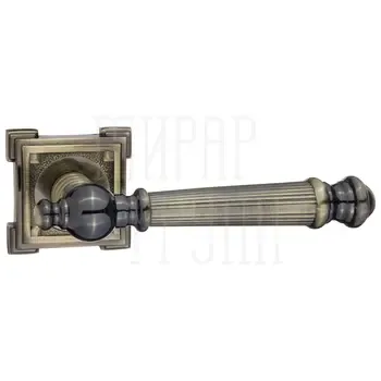 Дверные ручки Renz (Ренц) "Валенсия" INDH 69-19 на квадратной розетке