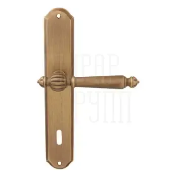 Дверная ручка на планке Melodia 235/131 "Mirella"