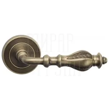 Дверная ручка на розетке Venezia "GIFESTION" D6