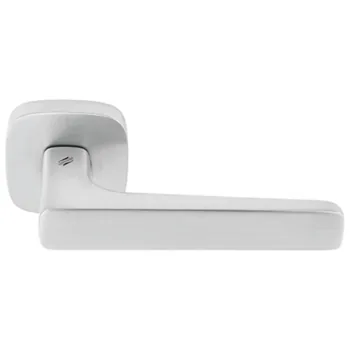 Дверная ручка на розетке Colombo "Spider" MR 11 RSB