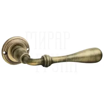 Дверная ручка на круглой розетке Fimet "Retro" 1380 (240R)