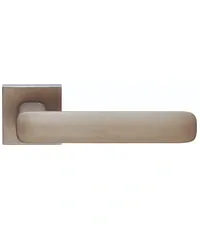 Дверная ручка на квадратной розетке Forme 490 "Sky" (FIXA)