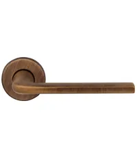 Дверная ручка на круглой розетке Forme 133R "Milly" (50PVC)