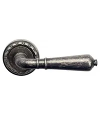 Дверная ручка на розетке Venezia "VIGNOLE" D2