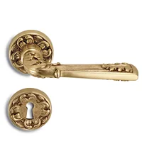 Дверная ручка на розетке Salice Paolo "Todi" 3090