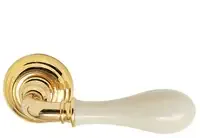 Дверная ручка на розетке Mandelli "Doge" 641