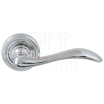 Дверная ручка Extreza "Agata" (Агата) 310 на круглой розетке R03