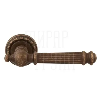 Дверная ручка на розетке Melodia 102 D "Veronica"