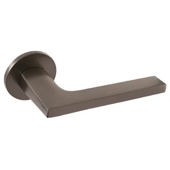 Дверная ручка из латуни Ghobestir "CITY Collection" Е026 на тонком круглом основании