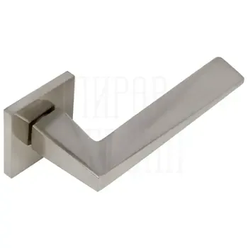 Дверная ручка на квадратной розетке ADDEN BAU "SOLAR" S-535