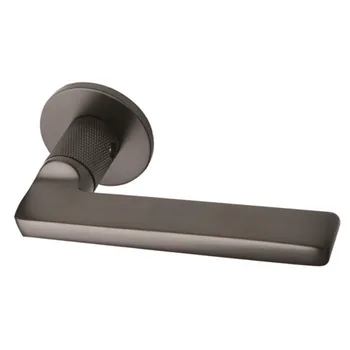 Дверная ручка дизайнерская из латуни Ghobestir "CITY Collection" C337 на тонком круглом основании