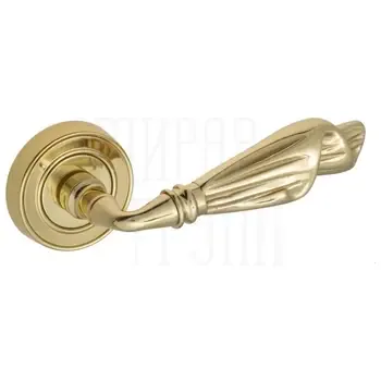 Дверная ручка на розетке Venezia "Opera" D6