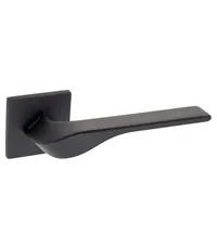 Дверная ручка на квадратном основании Fratelli Cattini "JOLY" 8FS на квадратной розетке