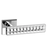 Дверная ручка на розетке Salice Paolo "Mabelle" SQ 6180